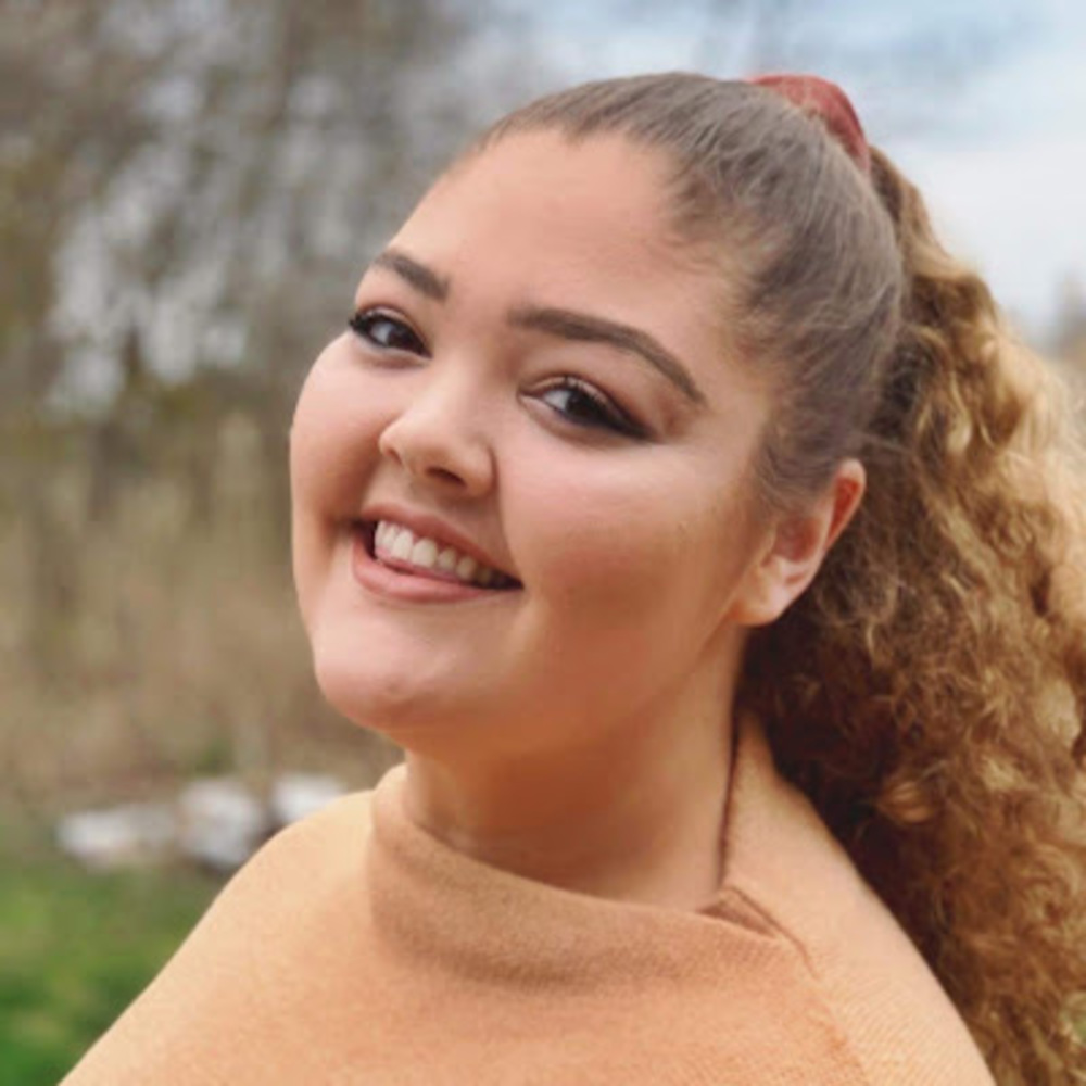 Meet your Posher, Jennifer